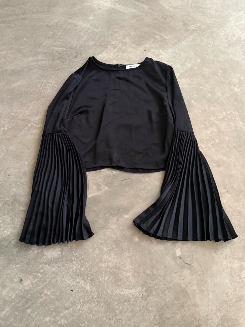 Black Pleated Bell Sleeve Top
